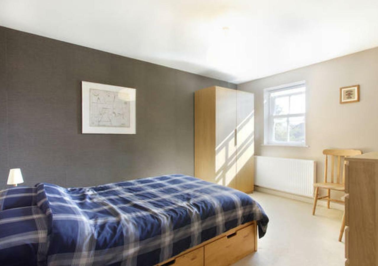 D&E Homestay Wallingford Bagian luar foto